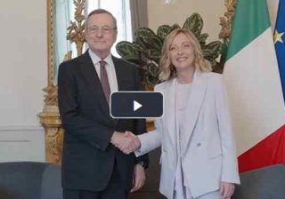 Meloni riceve Draghi a Palazzo Chigi