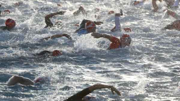 Tragedia ai Mondiali di Triathlon, morti due atleti