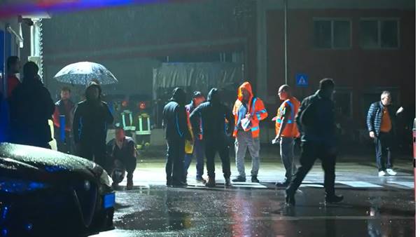 Bologna, esplosione in capannone Toyota: due morti e 8 feriti