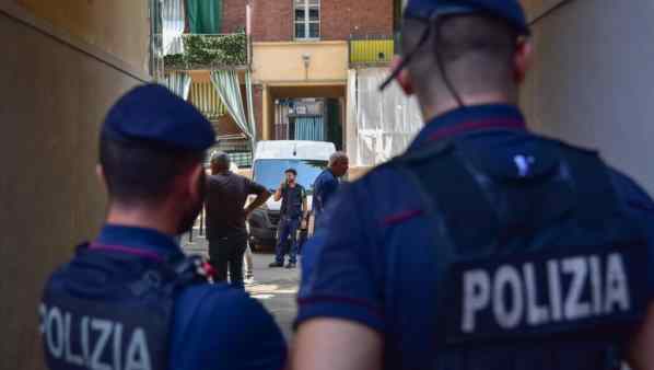 Roma, sgomberato hotel occupato da un centinaio di latinos