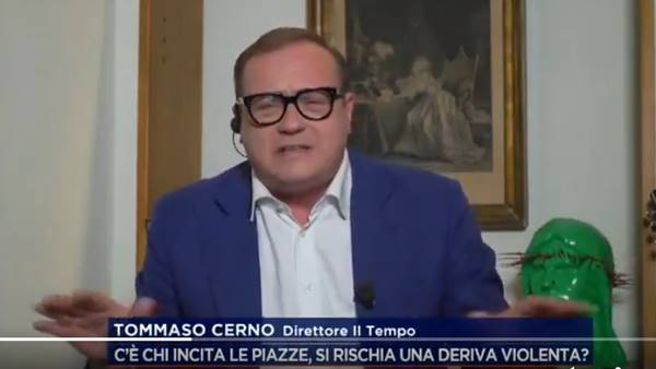 Cerno: “in piazza un branco di debosciati, delinquenti e ignoranti”