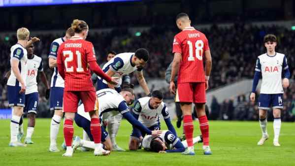 Tottenham Liverpool, Bentancur si accascia in campo