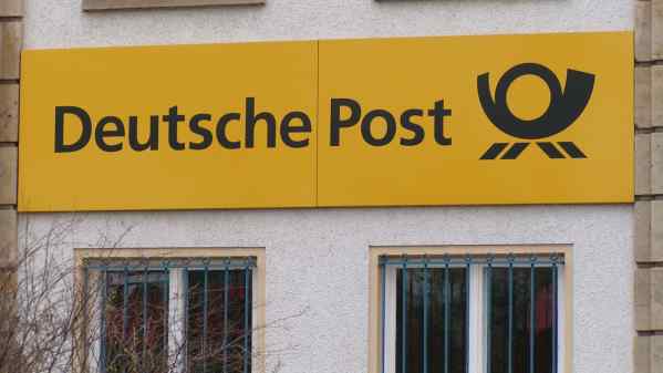 Germania, Deutsche Post taglia 8.000 posti di lavoro